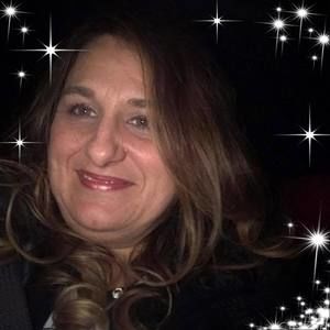 Meet your Posher, Lydia